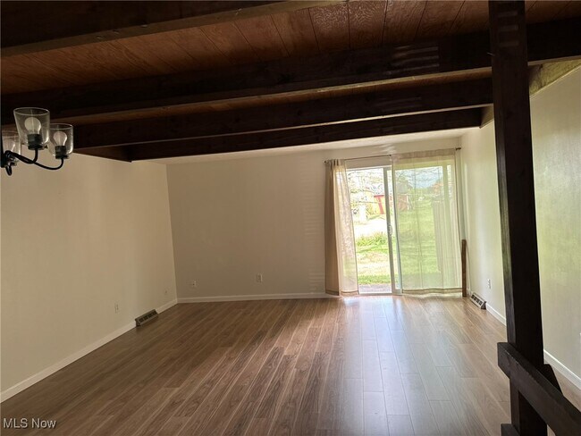 Building Photo - 5221 Cline Rd