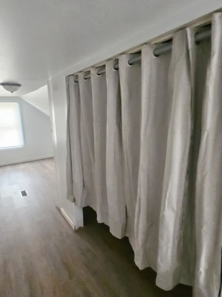 Building Photo - 2215 45th Ave NE