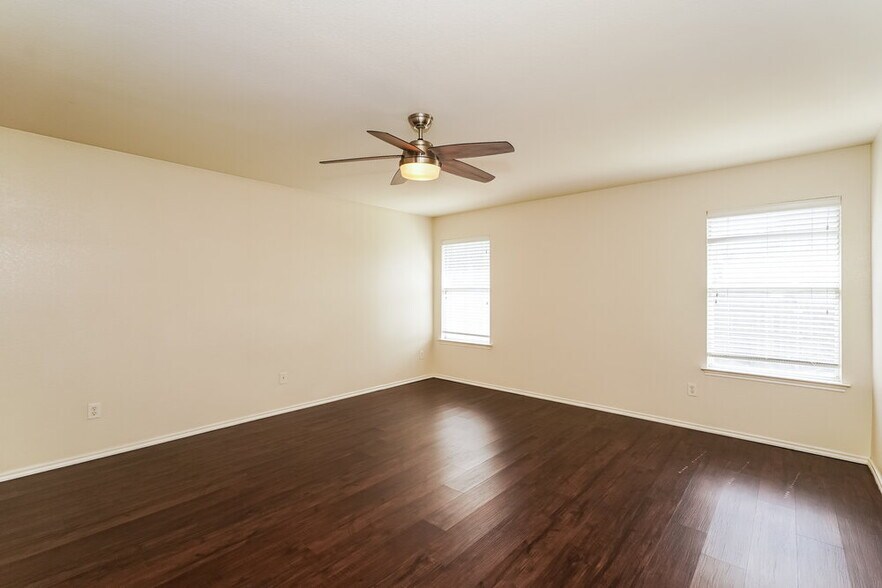 Building Photo - 6708 Friendsway Dr