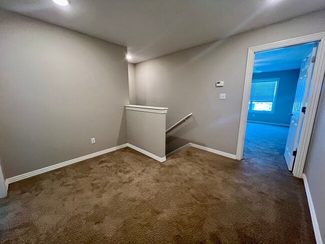 Building Photo - 9916 Landry Dr