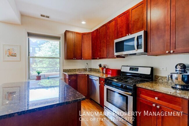 Building Photo - 4853 S Vincennes-#205