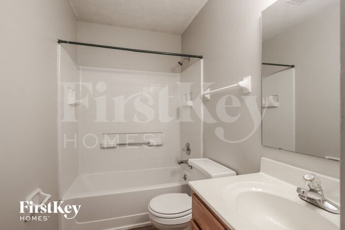 Building Photo - 3408 Crickwood Dr
