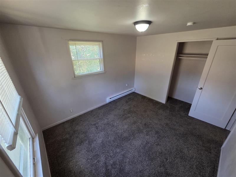 Building Photo - 420 N Mattson Dr