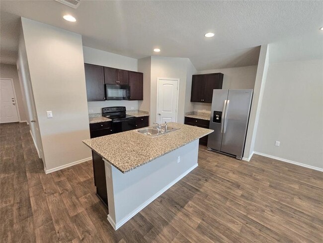 Building Photo - 12909 Brahmin Dr