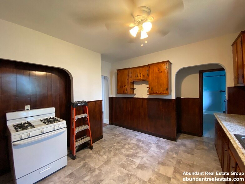 Building Photo - 62 Liberty Ave