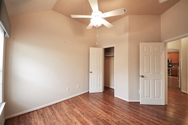 Building Photo - 3608 Pine Needle Cir