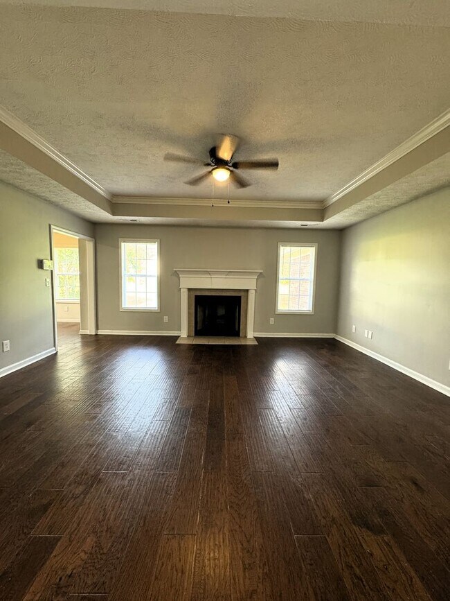 Building Photo - 18304 Upland Trail