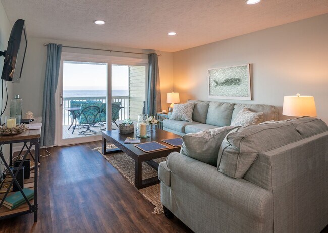Building Photo - OCEANFRONT GETAWAY OFF-SEASON MONTHLY RENTAL