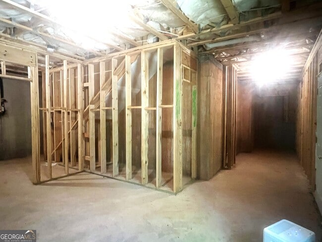 Building Photo - 431 Camella Cir