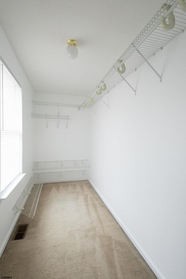 Building Photo - 4 Millard Ave