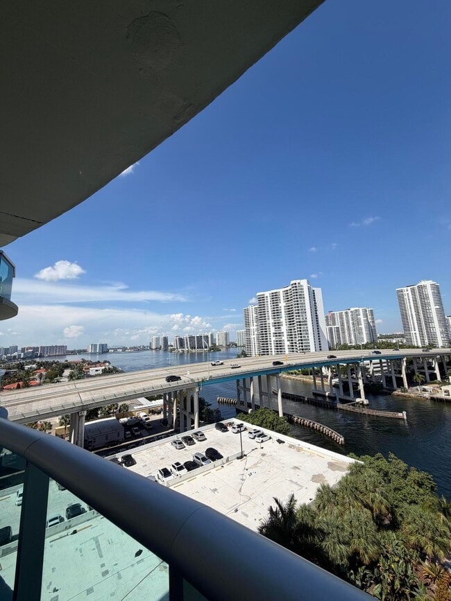 Building Photo - 19390 Collins Ave