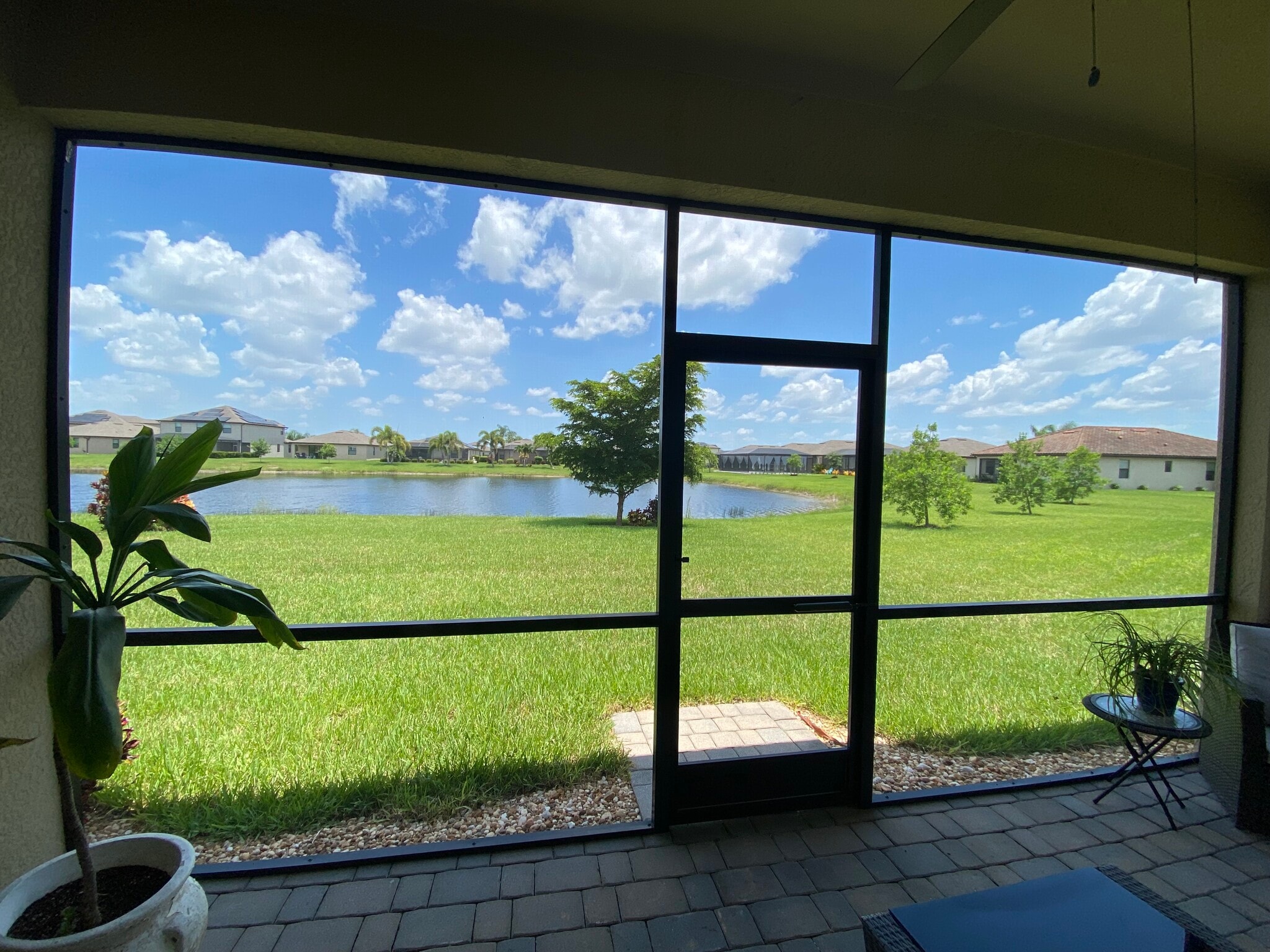 Building Photo - 14215 Vindel Cir