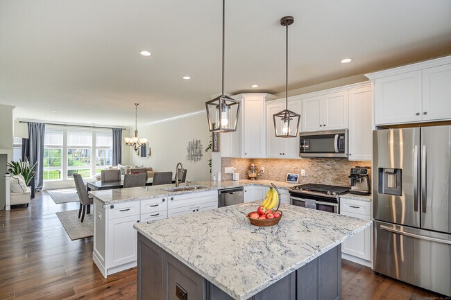 Building Photo - 159 Brentwood Cir