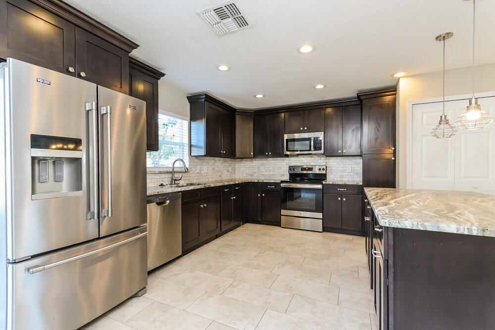 Building Photo - 3278 Amberley Park Cir