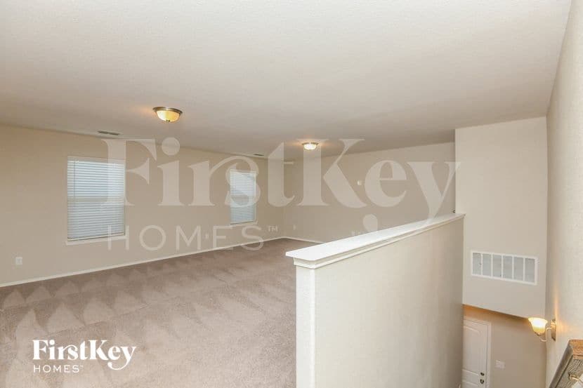Building Photo - 6252 Outrigger Rd
