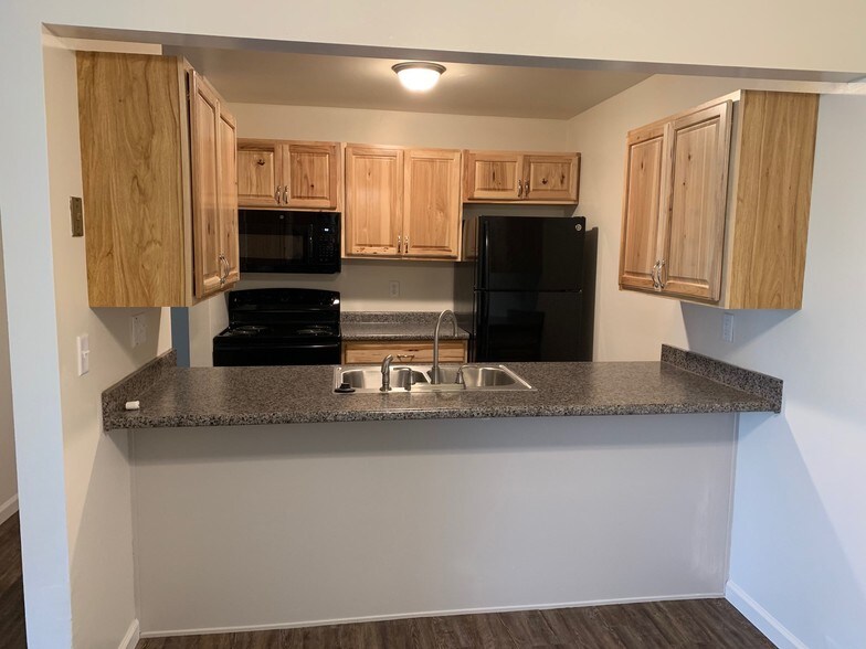 Franklin North Apartments 300 W Riverwind Dr Dewitt MI 48820 Apartment Finder