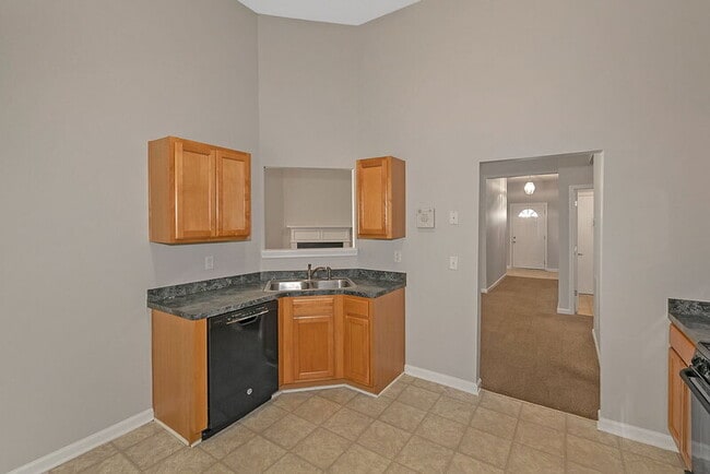 Building Photo - 2520 Thunder Basin Way