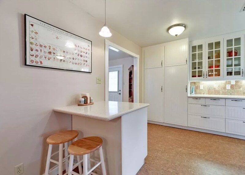 Building Photo - 7102 Moat Cove