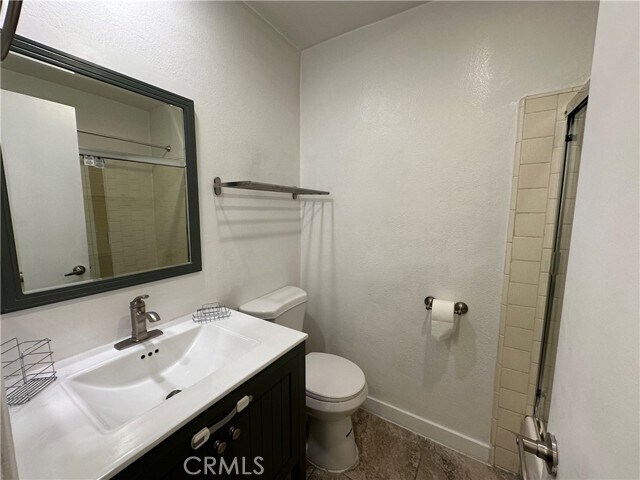 Building Photo - 1222 N Olive Dr