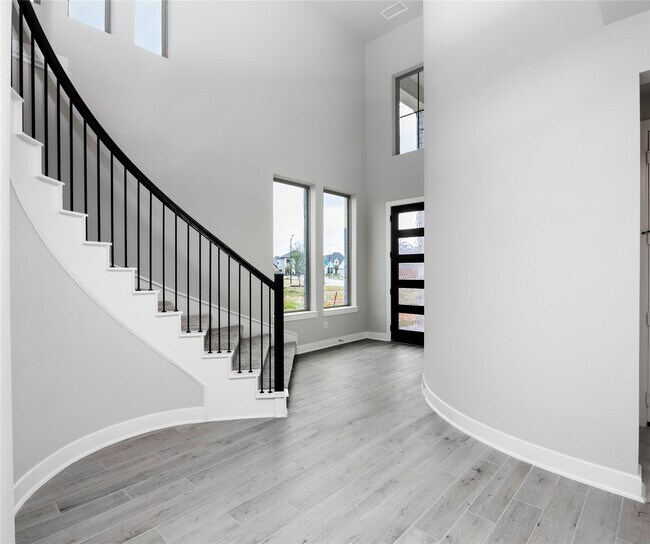 Building Photo - 24130 Elkhorn Gln Ln