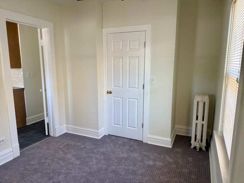 2nd Bedroom - 206 N Marion St