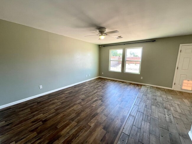 Building Photo - Beautiful 2020 Built- 4 Bedroom Home with 2 Car Garage!