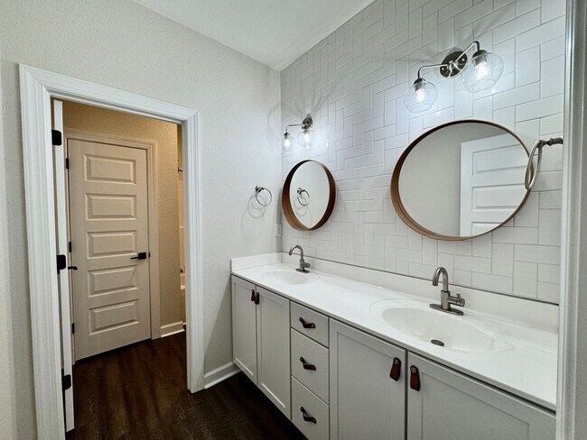 Building Photo - Farmhouse-style Home - Ready NOW in Pungo! A First Time Rental with a HUGE Fenced Yard, Attached ...