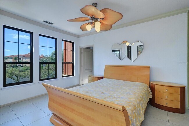 Building Photo - 2757 Via Cipriani