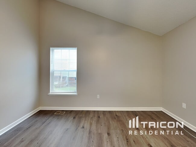 Building Photo - 1181 Braxton Dr
