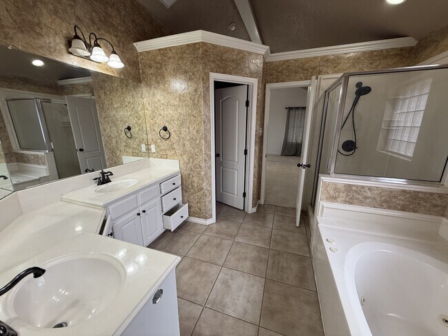 Building Photo - 5901 101st St