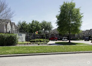 Building Photo - Z - Park at Fort Bend