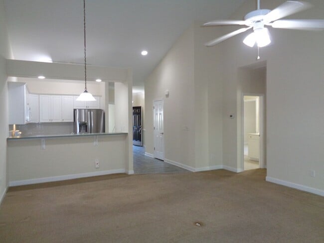 Building Photo - APPLICATION PENDING-Clemmons-Lovely Patio Home with Sunroom