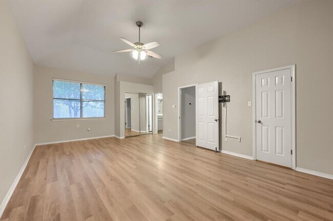 Building Photo - 17020 Tortoise St