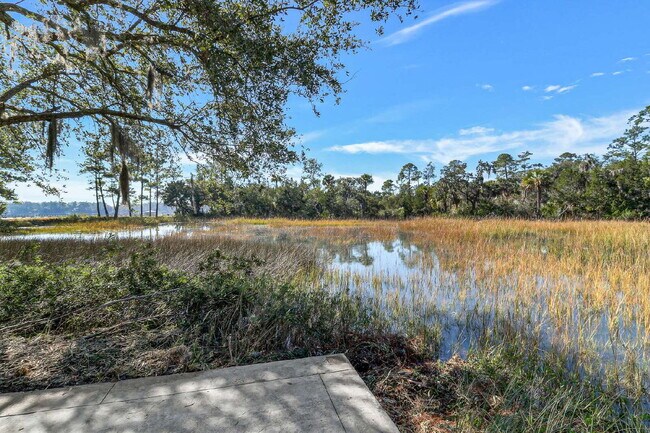 Building Photo - Private, Low Country Residence for Rent!