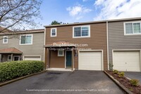 Building Photo - Cozy Two Bedroom Townhome in Tualatin! Upd...