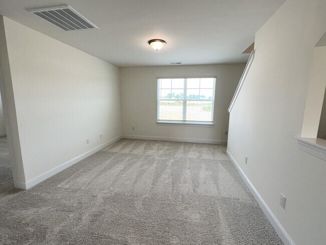 Building Photo - 324 Highview Dr