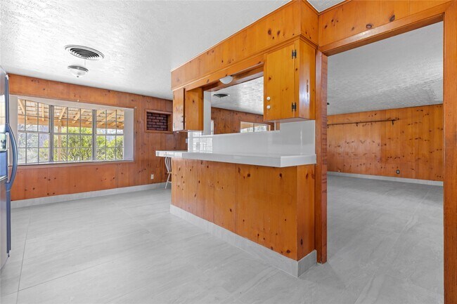 Building Photo - 18125 FM 1484 Rd