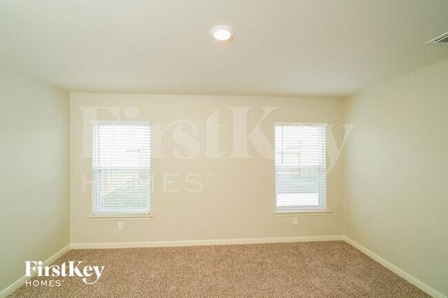Building Photo - 3941 Northaven Trail
