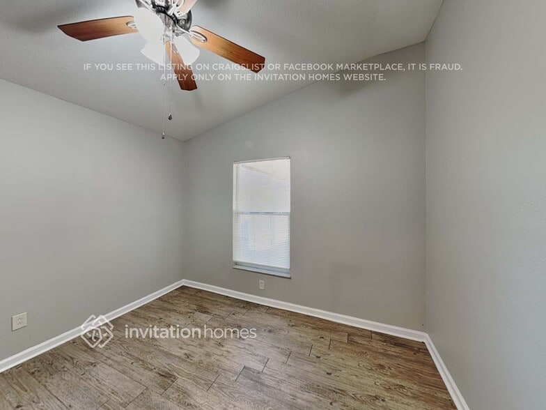 Building Photo - 10418 Soaring Eagle Dr