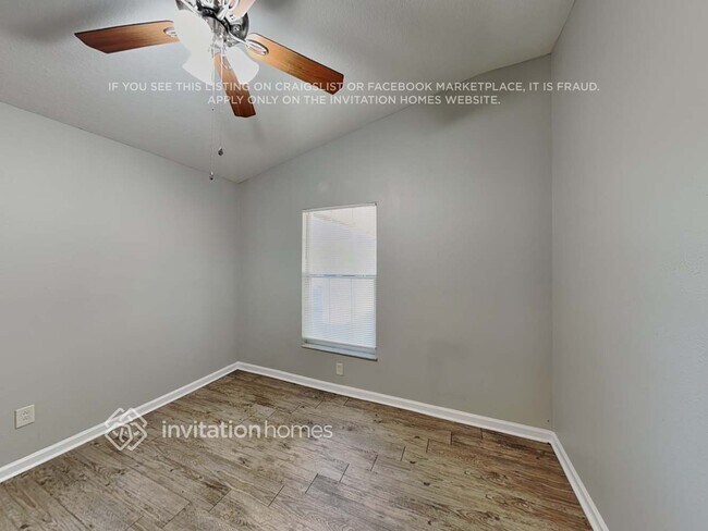 Building Photo - 10418 Soaring Eagle Dr