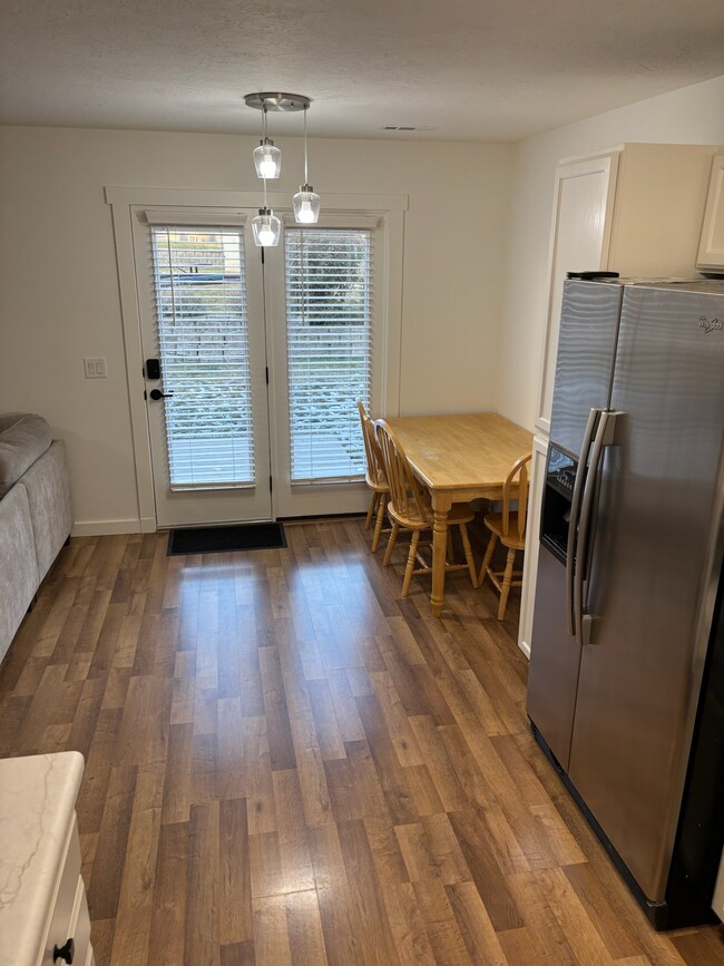 Building Photo - 1262 Bridalwood Lp