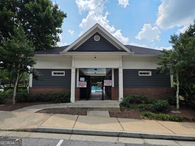 Building Photo - 1722 Bayrose Cir