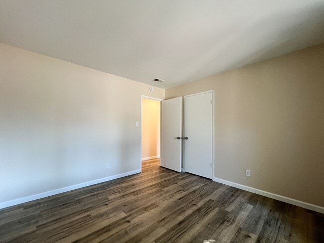 Building Photo - Single Level Four Bedroom North Napa Home