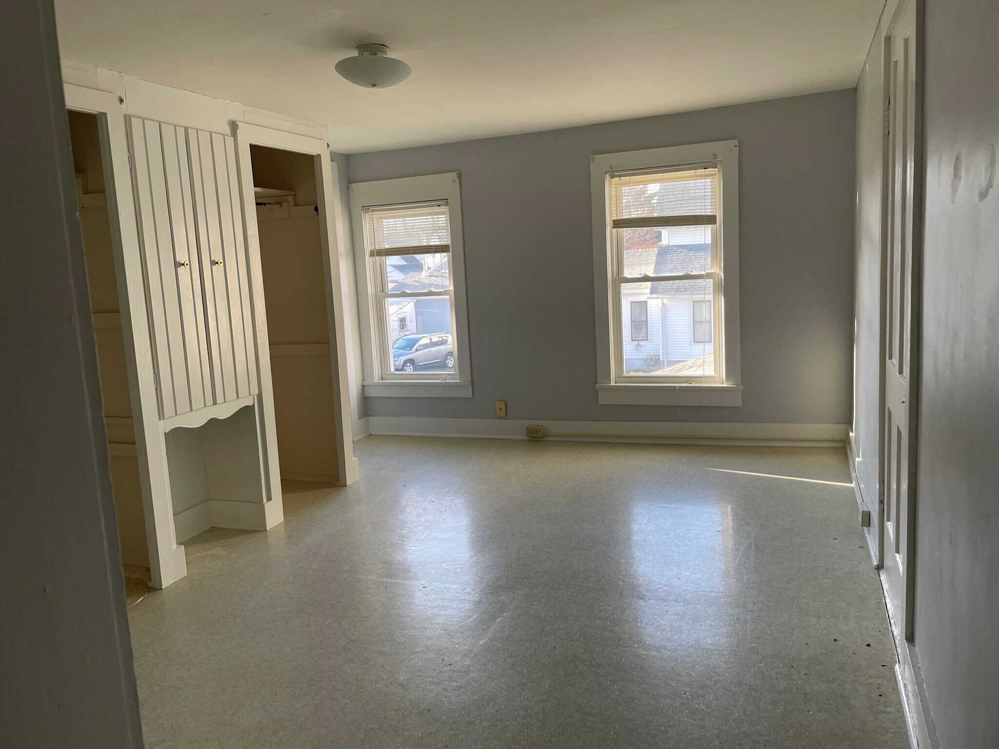 Large bedroom with huge closet and attached nursery - 450 3rd Ave