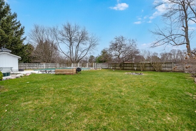 Building Photo - 4 Bedroom Home in Richland