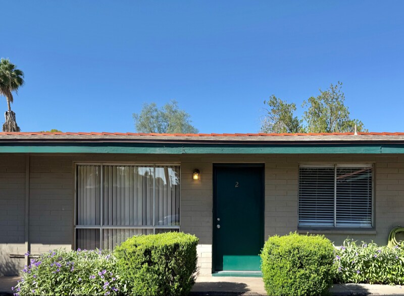 Building Photo - 1307 E Colter St