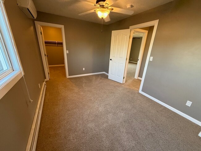 Building Photo - 503 N Yellowstone Ave