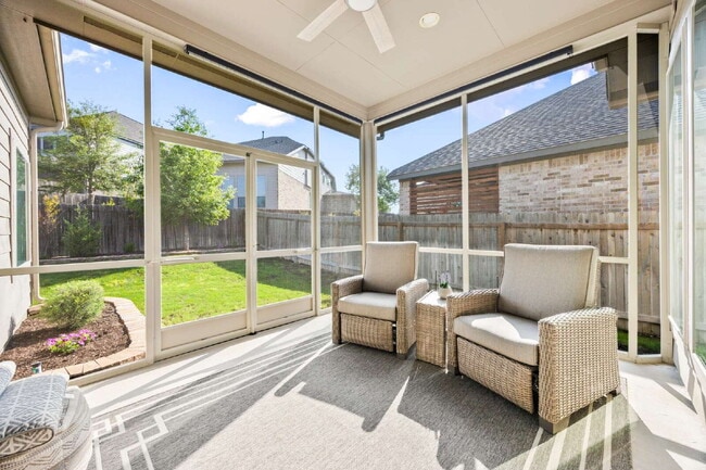 Building Photo - Comfort Living-Furnished-Corporate House