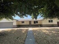 Building Photo - 3021 Farris Ave