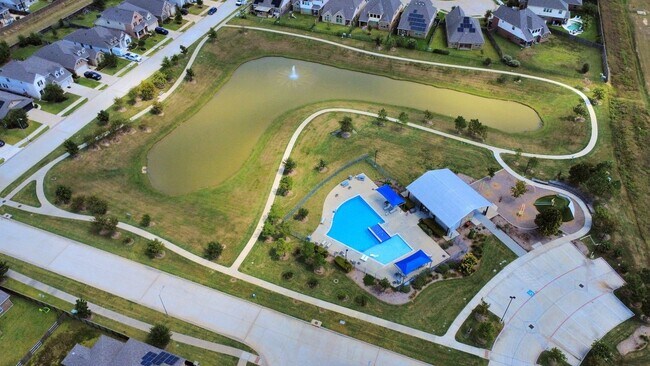 Building Photo - 4422 Sandhill Terrace Ln